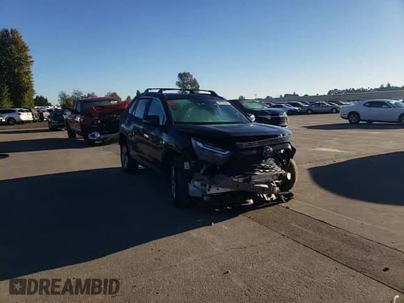 ✅ 2022 Toyota RAV4 XLE • VIN: 2T3P1RFV9NW259172 • Лот: 86729505. Опубликован ранее на Copart с пробегом 61 660 миль. Бесплатный доступ к архиву аукционных продаж из США и подробный отчёт об истории автомобиля на DreamBid. Изображение 13.