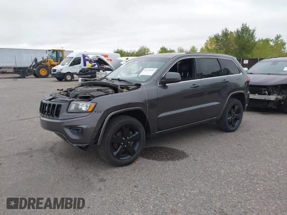 ✅ 2015 Jeep Grand Cherokee Laredo • VIN: 1C4RJFAG9FC142633 • Лот: 43370342. Опубликован ранее на IAAI с пробегом 69 632 миль. Бесплатный доступ к архиву аукционных продаж из США и подробный отчёт об истории автомобиля на DreamBid. Изображение 2.