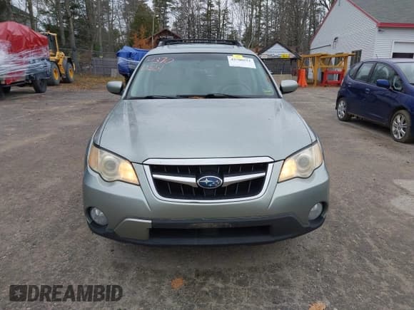 ✅ 2009 Subaru Outback Limited • VIN: 4S4BP66C097323599 • Lot: 43700551. Listed on IAAI with 151,566 mi. Free auction sales archive from the USA and detailed vehicle history report at DreamBid. Image 13.