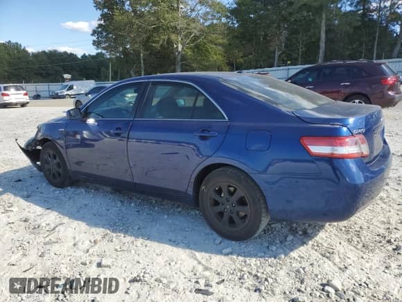 2011 Toyota Camry LE with VIN 4T1BF3EK5BU727452, listed as a Copart auction lot 82221815 with 128,994 mi miles and Salvage title. Bid and sale history available at DreamBid. Image 2.