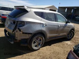 ✅ 2017 Hyundai Santa Fe 2.4L • VIN: 5XYZTDLB7HG382200 • Лот: 61921833. Опубликован ранее на Copart с пробегом 149 376 миль. Бесплатный доступ к архиву аукционных продаж из США и подробный отчёт об истории автомобиля на DreamBid. Изображение 3.