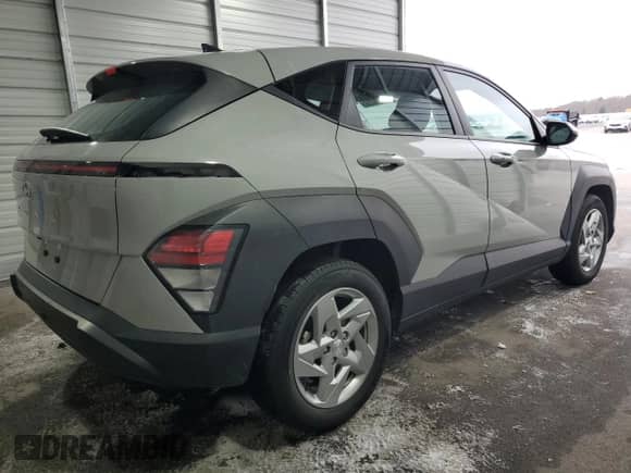 2024 Hyundai Kona SE with VIN KM8HA3AB2RU073941, listed as a Copart auction lot 46037635 with 36,834 mi miles and Clean title. Bid and sale history available at DreamBid. Image 3.