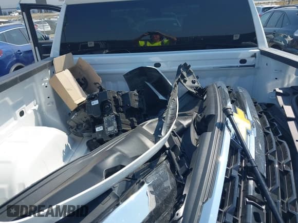 ✅ 2024 Chevrolet Silverado 1500 LT • VIN: 2GCUDDED9R1234258 • Лот: 43142010. Опубликован ранее на IAAI с пробегом 24 226 миль. Бесплатный доступ к архиву аукционных продаж из США и подробный отчёт об истории автомобиля на DreamBid. Изображение 12.