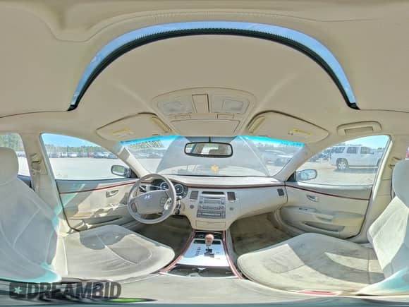 2007 Hyundai Azera GLS с VIN KMHFC46D47A236539, выставлен на аукционе Copart как лот 80726095 с пробегом 202 208 миль миль и Списание • Salvage title. История ставок и продаж доступна на DreamBid. Изображение 14.