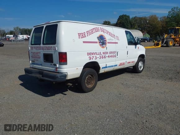 ✅ 2013 Ford Econoline Cargo Commercial • VIN: 1FTSE3EL6DDA73189 • Лот: 42652947. Опубликован ранее на IAAI с пробегом 175 106 миль. Бесплатный доступ к архиву аукционных продаж из США и подробный отчёт об истории автомобиля на DreamBid. Изображение 4.