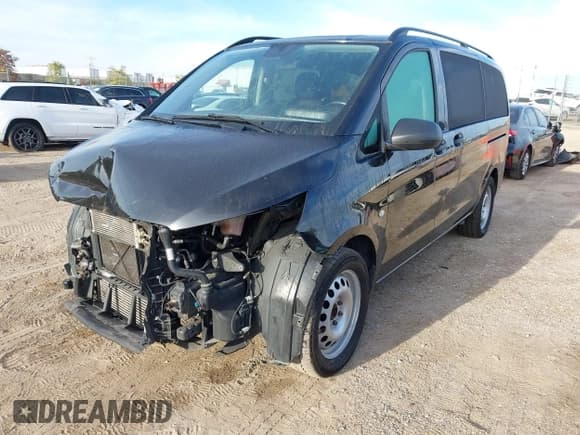 ✅ 2016 Mercedes-Benz Metris Passenger • VIN: WD4PG2EE0G3096785 • Lot: 43297926. Listed on IAAI with 193,838 mi. Free auction sales archive from the USA and detailed vehicle history report at DreamBid. Image 2.