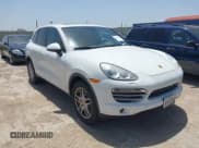 ✅ 2014 Porsche Cayenne • VIN: WP1AA2A21ELA93242 • Лот: 42762961. Опубликован ранее на IAAI с пробегом 99 017 миль. Бесплатный доступ к архиву аукционных продаж из США и подробный отчёт об истории автомобиля на DreamBid. Изображение 1.