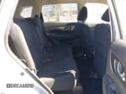 ✅ 2016 Nissan Rogue SV • VIN: JN8AT2MV4GW138021 • Lot: 42620806. Listed on IAAI with 171,482 mi. Free auction sales archive from the USA and detailed vehicle history report at DreamBid. Image 8.