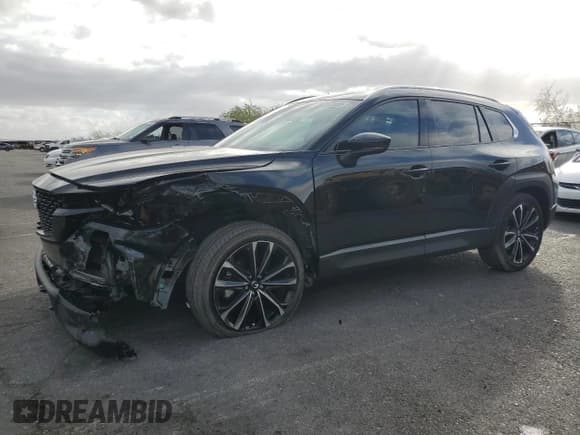 ✅ 2023 Mazda CX-50 S Premium Plus • VIN: 7MMVABEM3PN118809 • Lot: 82472685. Wystawiony na Copart z przebiegiem 7 247 mil. Bezpłatny archiwum sprzedaży aukcyjnych z USA i szczegółowy raport historii pojazdu na DreamBid. Zdjęcie 1.