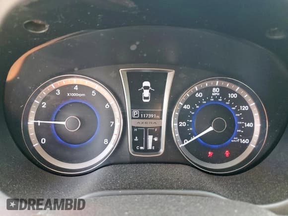 ✅ 2013 Hyundai Azera • VIN: KMHFG4JG1DA217769 • Lot: 81059995. Wystawiony na Copart z przebiegiem 117 391 mil. Bezpłatny archiwum sprzedaży aukcyjnych z USA i szczegółowy raport historii pojazdu na DreamBid. Zdjęcie 9.