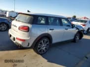 ✅ 2022 MINI Clubman Cooper S • VIN: WMWXJ1C06N2P82102 • Lot: 79389094. Listed on Copart with 6,401 mi. Free auction sales archive from the USA and detailed vehicle history report at DreamBid. Image 3.