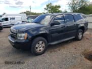 ✅ 2011 Chevrolet Suburban LS • VIN: 1GNSKHE35BR376672 • Lot: 69775825. Listed on Copart with 132,908 mi. Free auction sales archive from the USA and detailed vehicle history report at DreamBid. Image 1.