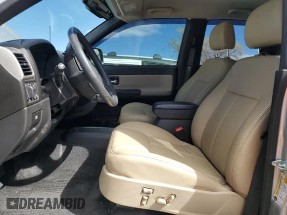 ✅ 2010 GMC Canyon • VIN: 1GTJTFDP2A8135909 • Lot: 48905005. Wystawiony na Copart z przebiegiem Nie podano. Bezpłatny archiwum sprzedaży aukcyjnych z USA i szczegółowy raport historii pojazdu na DreamBid. Zdjęcie 7.