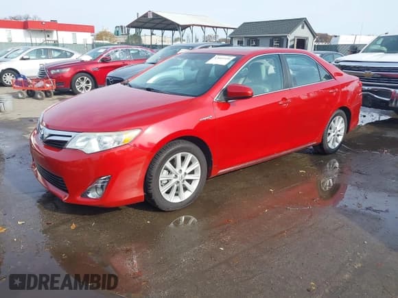 ✅ 2013 Toyota Camry LE • VIN: 4T1BD1FK2DU097076 • Лот: 43603456. Опубликован ранее на IAAI с пробегом 92 943 миль. Бесплатный доступ к архиву аукционных продаж из США и подробный отчёт об истории автомобиля на DreamBid. Изображение 2.