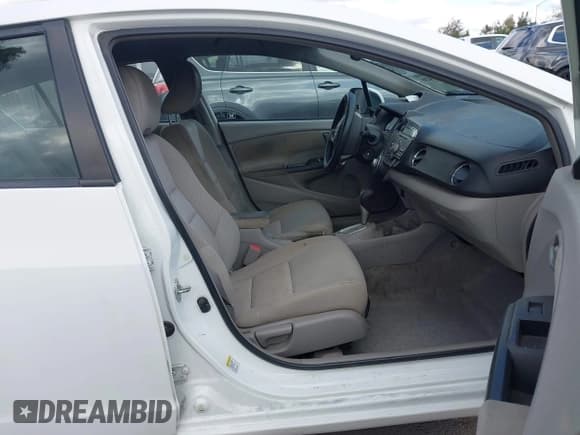 ✅ 2011 Honda Insight EX • VIN: JHMZE2H75BS012429 • Lot: 43714420. Listed on IAAI with 126,391 mi. Free auction sales archive from the USA and detailed vehicle history report at DreamBid. Image 5.