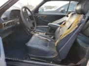 ✅ 1984 Mercedes-Benz 500 • VIN: WDB1260441A061720 • Лот: 93342945. Опубликован ранее на Copart с пробегом 117 508 миль. Бесплатный доступ к архиву аукционных продаж из США и подробный отчёт об истории автомобиля на DreamBid. Изображение 7.