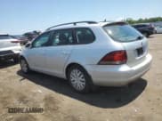 ✅ 2013 Volkswagen Jetta S • VIN: 3VWPP7AJ5DM693240 • Lot: 61769195. Wystawiony na Copart z przebiegiem 81 494 mil. Bezpłatny archiwum sprzedaży aukcyjnych z USA i szczegółowy raport historii pojazdu na DreamBid. Zdjęcie 2.