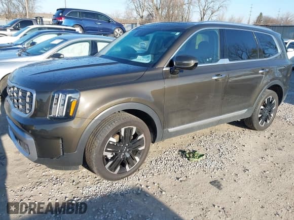✅ 2023 Kia Telluride SX Prestige X-Line • VIN: 5XYP5DGC1PG357568 • Lot: 41836148. Wystawiony na IAAI z przebiegiem 27 194 mil. Bezpłatny archiwum sprzedaży aukcyjnych z USA i szczegółowy raport historii pojazdu na DreamBid. Zdjęcie 2.