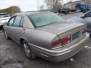 ✅ 2003 Buick Park Avenue • VIN: 1G4CW54K834109948 • Lot: 43667080. Wystawiony na IAAI z przebiegiem 139 185 mil. Bezpłatny archiwum sprzedaży aukcyjnych z USA i szczegółowy raport historii pojazdu na DreamBid. Zdjęcie 3.