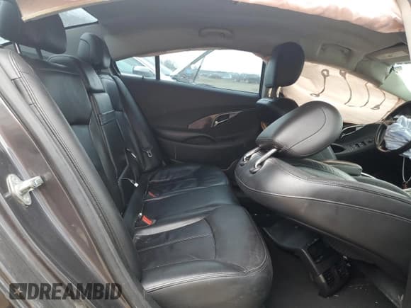 ✅ 2012 Buick LaCrosse Leather • VIN: 1G4GC5E33CF328497 • Lot: 59272565. Wystawiony na Copart z przebiegiem 175 579 mil. Bezpłatny archiwum sprzedaży aukcyjnych z USA i szczegółowy raport historii pojazdu na DreamBid. Zdjęcie 10.