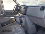 ✅ 2012 Ford Econoline Cargo Commercial • VIN: 1FTNS2EW4CDA50633 • Lot: 40694015. Wystawiony na IAAI z przebiegiem 309 334 mil. Bezpłatny archiwum sprzedaży aukcyjnych z USA i szczegółowy raport historii pojazdu na DreamBid. Zdjęcie 5.