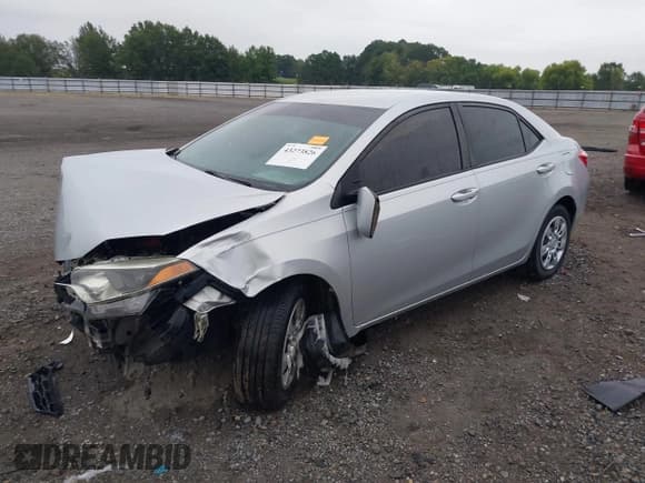 ✅ 2015 Toyota Corolla L • VIN: 5YFBURHE4FP208141 • Lot: 43273826. Listed on IAAI with 120,499 mi. Free auction sales archive from the USA and detailed vehicle history report at DreamBid. Image 2.