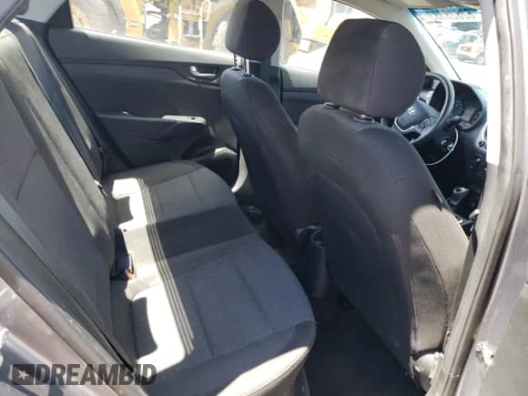 2018 Hyundai Accent SEL z VIN 3KPC24A33JE022557, wystawiony jako Copart lot #62828383 z przebiegiem 77 268 mil mil oraz . Historia ofert i sprzedaży dostępna na DreamBid. Obrazek 10.