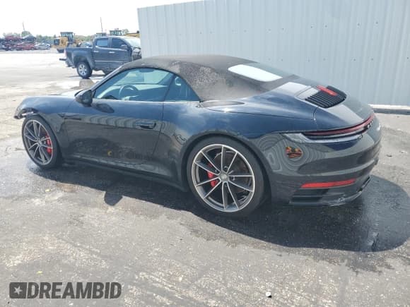 ✅ 2020 Porsche 911 Carrera S • VIN: WP0CB2A96LS263246 • Лот: 69790385. Опубликован ранее на Copart с пробегом 32 491 миль. Бесплатный доступ к архиву аукционных продаж из США и подробный отчёт об истории автомобиля на DreamBid. Изображение 2.