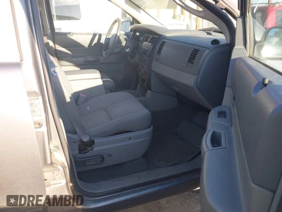 ✅ 2006 Dodge Durango SXT • VIN: 1D4HB38N26F169380 • Лот: 42454822. Опубликован ранее на IAAI с пробегом 168 224 миль. Бесплатный доступ к архиву аукционных продаж из США и подробный отчёт об истории автомобиля на DreamBid. Изображение 5.