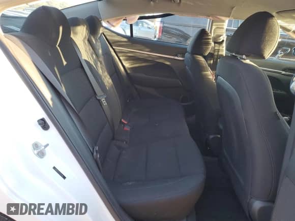 ✅ 2020 Hyundai Elantra SE • VIN: 5NPD74LF1LH507095 • Лот: 86439875. Размещён на Copart с пробегом 140 480 миль миль. Получите бесплатный доступ к архиву аукционных продаж из США и посмотрите подробный отчёт об истории автомобиля на DreamBid. Изображение 10.