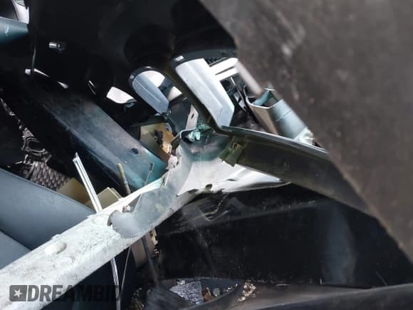 ✅ 2008 BMW 3 Series 335i • VIN: WBAVB77508NJ97001 • Лот: 41880489. Опубликован ранее на IAAI с пробегом 181 518 миль. Бесплатный доступ к архиву аукционных продаж из США и подробный отчёт об истории автомобиля на DreamBid. Изображение 5.