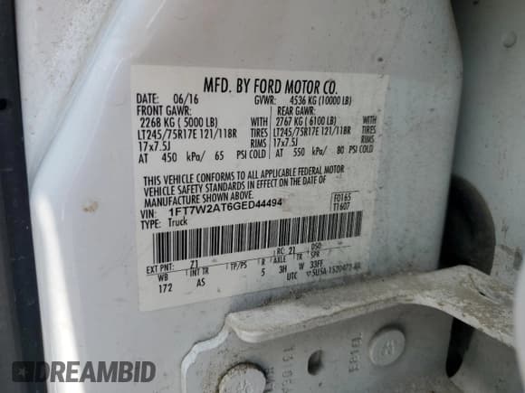 ✅ 2016 Ford F-250 XL • VIN: 1FT7W2AT6GED44494 • Lot: 64178165. Wystawiony na Copart z przebiegiem 175 421 mil. Bezpłatny archiwum sprzedaży aukcyjnych z USA i szczegółowy raport historii pojazdu na DreamBid. Zdjęcie 12.