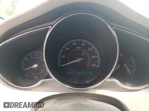 ✅ 2012 Chevrolet Malibu 1LT • VIN: 1G1ZC5E00CF112005 • Lot: 53210944. Wystawiony na Copart z przebiegiem 174 021 mil. Bezpłatny archiwum sprzedaży aukcyjnych z USA i szczegółowy raport historii pojazdu na DreamBid. Zdjęcie 9.