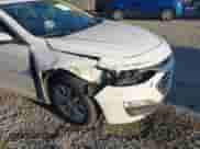 ✅ 2019 Chevrolet Malibu LT • VIN: 1G1ZD5STXKF199955 • Lot: 43335146. Wystawiony na IAAI z przebiegiem 126 678 mil. Bezpłatny archiwum sprzedaży aukcyjnych z USA i szczegółowy raport historii pojazdu na DreamBid. Zdjęcie 6.