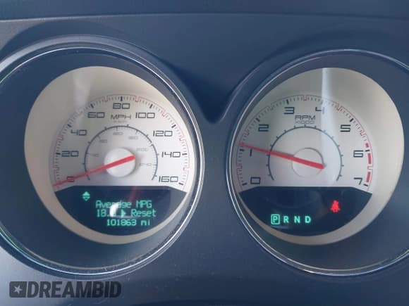 ✅ 2013 Dodge Challenger R/T Classic • VIN: 2C3CDYBT1DH554130 • Lot: 43667586. Wystawiony na IAAI z przebiegiem 101 863 mil. Bezpłatny archiwum sprzedaży aukcyjnych z USA i szczegółowy raport historii pojazdu na DreamBid. Zdjęcie 7.