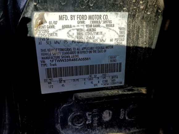 ✅ 2008 Ford F-350 XL • VIN: 1FTWW33R48EA05561 • Lot: 93688265. Wystawiony na Copart z przebiegiem 125 670 mil. Bezpłatny archiwum sprzedaży aukcyjnych z USA i szczegółowy raport historii pojazdu na DreamBid. Zdjęcie 13.