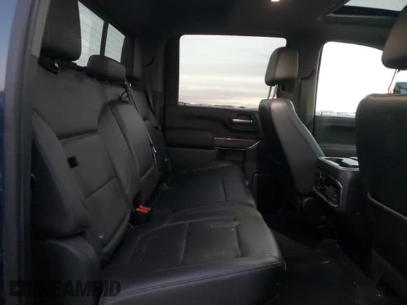 ✅ 2020 Chevrolet Silverado 2500HD LTZ • VIN: 1GC4YPEY0LF192183 • Лот: 92121735. Опубликован ранее на Copart с пробегом 128 379 миль. Бесплатный доступ к архиву аукционных продаж из США и подробный отчёт об истории автомобиля на DreamBid. Изображение 10.