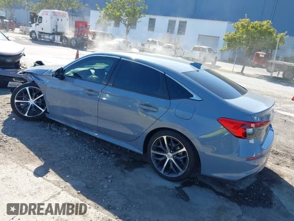 ✅ 2024 Honda Civic Touring • VIN: 2HGFE1F91RH314774 • Лот: 43573501. Опубликован ранее на IAAI с пробегом 29 803 миль. Бесплатный доступ к архиву аукционных продаж из США и подробный отчёт об истории автомобиля на DreamBid. Изображение 3.