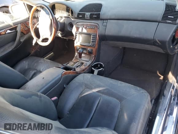 ✅ 2003 Mercedes-Benz CL 500 • VIN: WDBPJ75JX3A035552 • Lot: 41872205. Listed on Copart with Not provided. Free auction sales archive from the USA and detailed vehicle history report at DreamBid. Image 8.