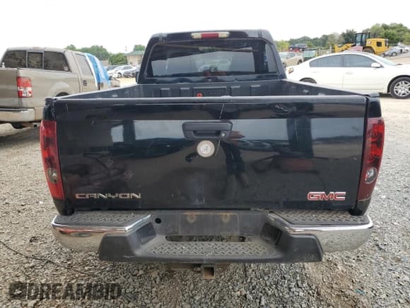 ✅ 2005 GMC Canyon SL Z85 • VIN: 1GTDT146858119551 • Лот: 70472314. Опубликован ранее на Copart с пробегом 110 181 миль. Бесплатный доступ к архиву аукционных продаж из США и подробный отчёт об истории автомобиля на DreamBid. Изображение 6.