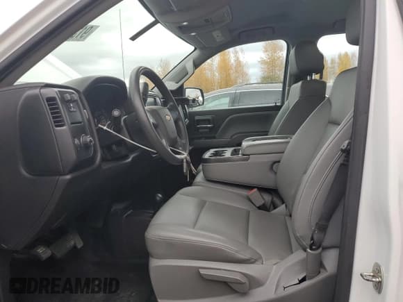 ✅ 2019 Chevrolet Silverado 1500 Work Truck • VIN: 2GCVKNEC3K1107373 • Lot: 91310585. Wystawiony na Copart z przebiegiem 148 732 mil. Bezpłatny archiwum sprzedaży aukcyjnych z USA i szczegółowy raport historii pojazdu na DreamBid. Zdjęcie 7.