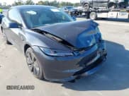 ✅ 2025 Tesla Model 3 Long Range • VIN: 5YJ3E1EA9SF970388 • Lot: 43503731. Wystawiony na IAAI z przebiegiem 3 223 mil. Bezpłatny archiwum sprzedaży aukcyjnych z USA i szczegółowy raport historii pojazdu na DreamBid. Zdjęcie 18.