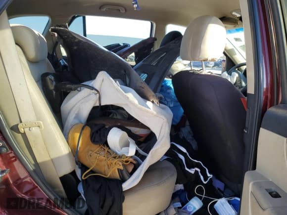 ✅ 2008 Hyundai Santa Fe GLS • VIN: 5NMSG13D48H151038 • Lot: 87731385. Listed on Copart with Not provided. Free auction sales archive from the USA and detailed vehicle history report at DreamBid. Image 10.