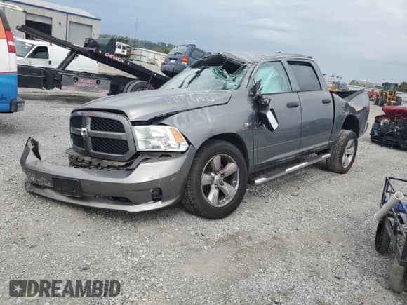 2013 Ram 1500 Express z VIN 1C6RR7KT2DS571374, wystawiony jako Copart lot #83863295 z przebiegiem 71 050 mil mil oraz Szkoda całkowita • Salvage title. Historia ofert i sprzedaży dostępna na DreamBid. Obrazek 1.