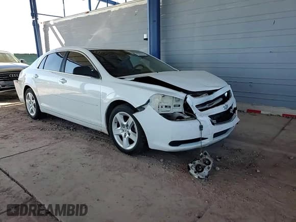 ✅ 2011 Chevrolet Malibu 1LS • VIN: 1G1ZB5E18BF167036 • Lot: 76698454. Listed on Copart with 207,420 mi. Free auction sales archive from the USA and detailed vehicle history report at DreamBid. Image 10.