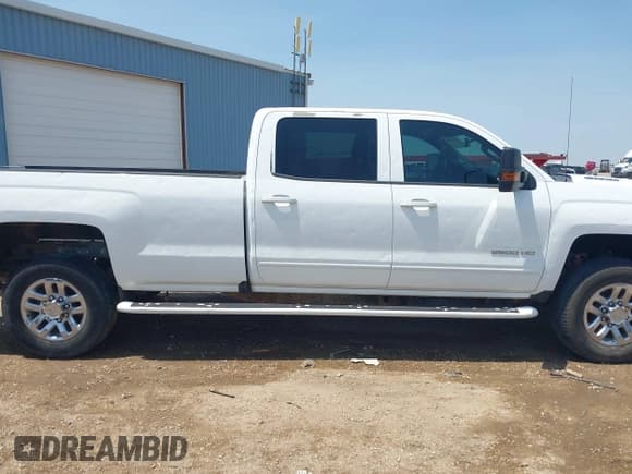 ✅ 2016 Chevrolet Silverado 2500HD LT • VIN: 1GC1KVE89GF211019 • Лот: 42670083. Опубликован ранее на IAAI с пробегом 204 428 миль. Бесплатный доступ к архиву аукционных продаж из США и подробный отчёт об истории автомобиля на DreamBid. Изображение 13.