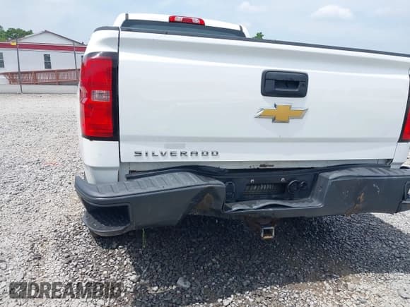 ✅ 2015 Chevrolet Silverado 1500 Work Truck • VIN: 1GCVKPEH7FZ301117 • Lot: 42470038. Listed on IAAI with 253,701 mi. Free auction sales archive from the USA and detailed vehicle history report at DreamBid. Image 17.