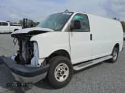 ✅ 2022 GMC Savana Cargo • VIN: 1GTW7AFPXN1157360 • Lot: 77179414. Wystawiony na Copart z przebiegiem Nie podano. Bezpłatny archiwum sprzedaży aukcyjnych z USA i szczegółowy raport historii pojazdu na DreamBid. Zdjęcie 1.
