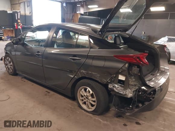 ✅ 2021 Toyota Prius LE • VIN: JTDKAMFP8M3175487 • Lot: 42176936. Listed on IAAI with 78,153 mi. Free auction sales archive from the USA and detailed vehicle history report at DreamBid. Image 3.