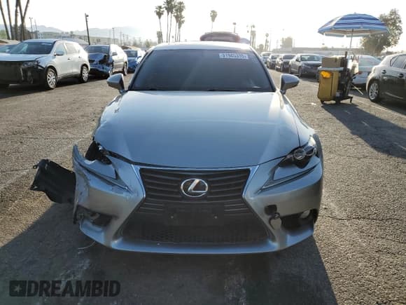 ✅ 2014 Lexus IS 250 • VIN: JTHBF1D2XE5034769 • Lot: 51985335. Listed on Copart with 49,381 mi. Free auction sales archive from the USA and detailed vehicle history report at DreamBid. Image 5.